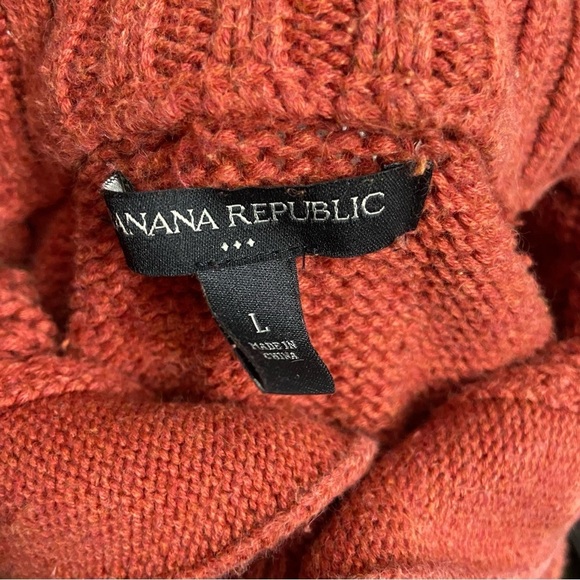 Banana Republic Orange Cable Knit High Neck Button Collar Sweater Size Large - Picture 10 of 11